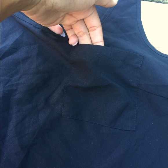 TANK TOP🌚 - Picture 4 of 4